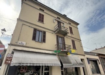 6 - Locale Commerciale Via Solferino 5, Noceto - foto 2