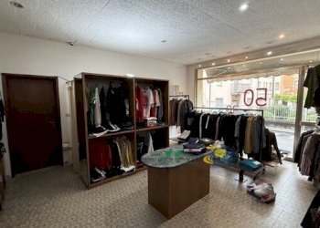possibile vanno aggiuntivo (escluso nel prezzo) - Locale Commerciale Via Reduci 5, Noceto - foto 9