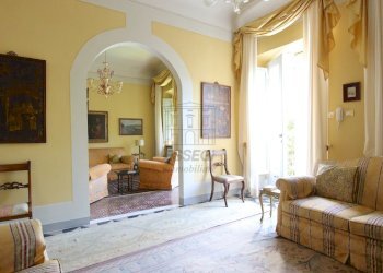 vendesi villa con terrazza giardino e garage doppi - Villa Via Borgo Giannotti 120, Lucca - foto 8