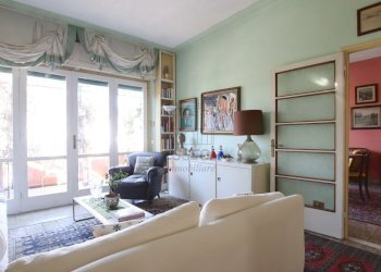 vendesi villa con terrazza giardino e garage doppi - Villa Via Borgo Giannotti 120, Lucca - foto 12