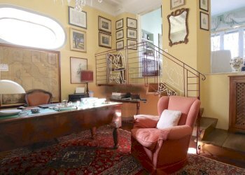 vendesi villa con terrazza giardino e garage doppi - Villa Via Borgo Giannotti 120, Lucca - foto 14