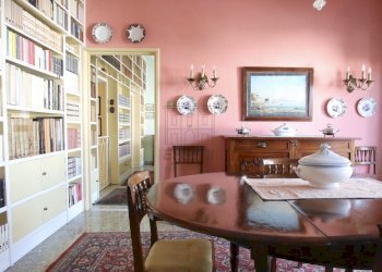 vendesi villa con terrazza giardino e garage doppi - Villa Via Borgo Giannotti 120, Lucca - foto 16