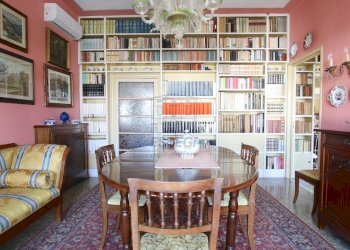 vendesi villa con terrazza giardino e garage doppi - Villa Via Borgo Giannotti 120, Lucca - foto 17
