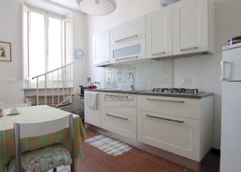 vendesi villa con terrazza giardino e garage doppi - Villa Via Borgo Giannotti 120, Lucca - foto 22