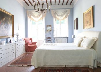 vendesi villa con terrazza giardino e garage doppi - Villa Via Borgo Giannotti 120, Lucca - foto 27