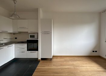 IMG_6104 - Four-room apartment Via Monviso 11, Arona - photo 5