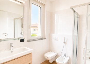 FC210871-C23E-40F0-895D-E31618374C4E - Four-room apartment Via Monviso 11, Arona - photo 27