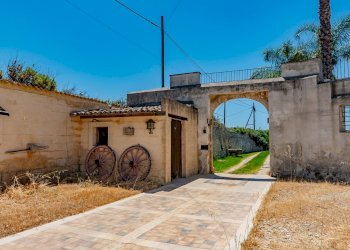 DSC02680 - Villa Via Agamennone 2, Siracusa - foto 30