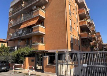 Palazzina - Three-room apartment Via Caio Plinio, Tivoli - photo 1