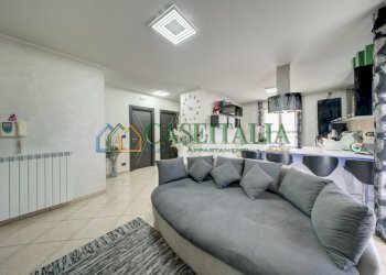 Zona giorno - Casa indipendente Via Fratelli Cervi 19, Nichelino - foto 9