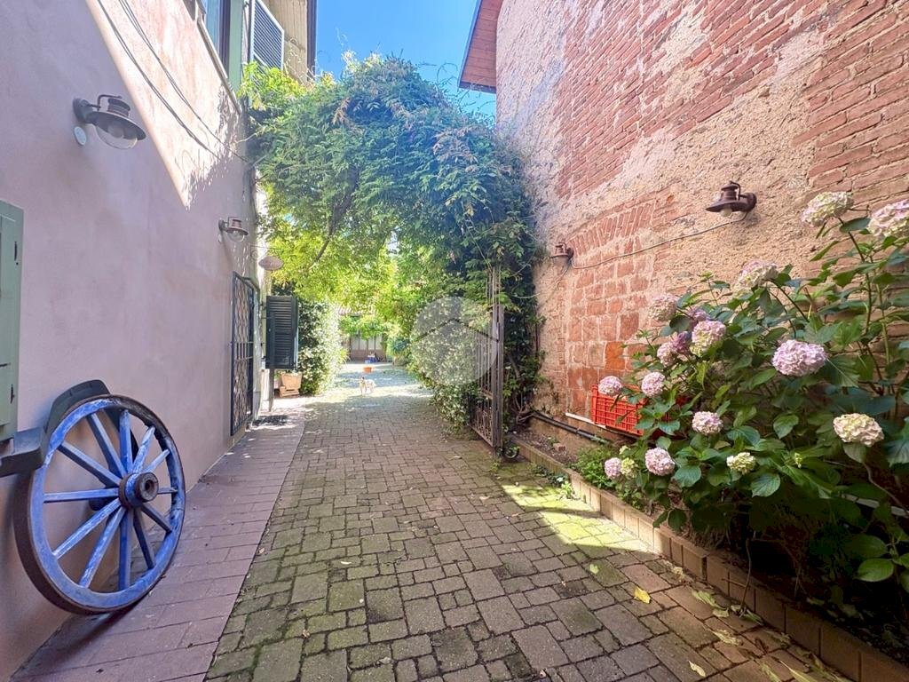 Three-room apartment Piazza san michele, Rosta - photo 2