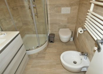 bagno - Apartment Vico Chiuso Caffa, Genova (neighborhood Foce) - photo 9