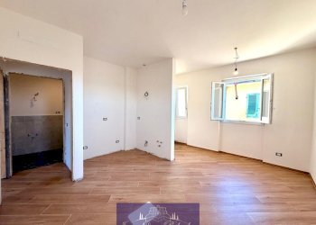 WhatsApp Image 2026-06-08 at 17.59.33 - Two-room apartment Via Attavante, Firenze - photo 17