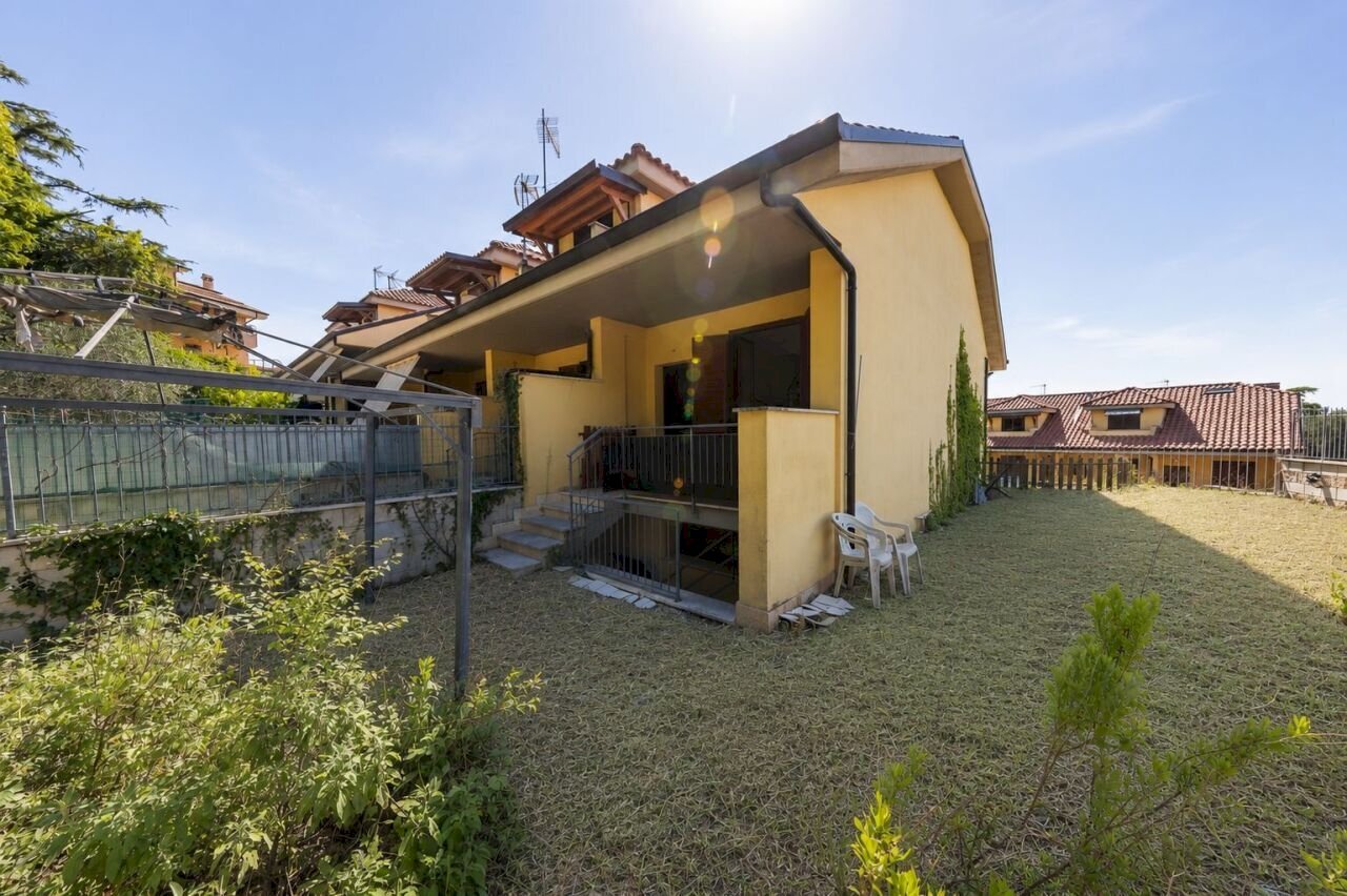 WhatsApp Image 2026-06-09 at 10.55.55 (1) - Terraced Villa Via Tito Livio, Guidonia Montecelio - photo 1