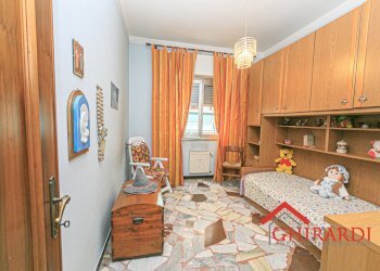 5.0 CAMERA 2.jpg - Appartamento VIA A. SIFFREDI  63, Genova (zona Sestri Ponente) - foto 20