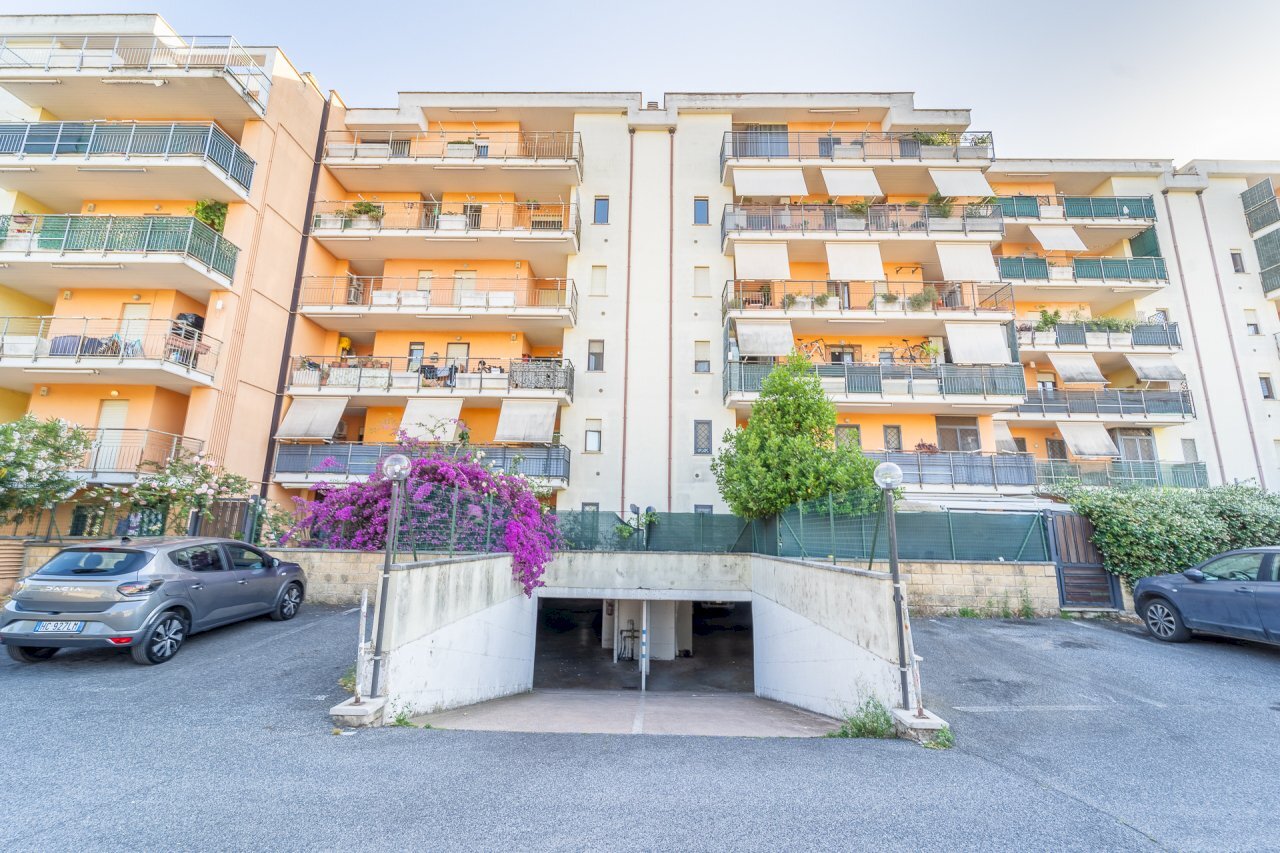 68 - Appartamento Viale delle Arti 13, Pomezia - foto 1