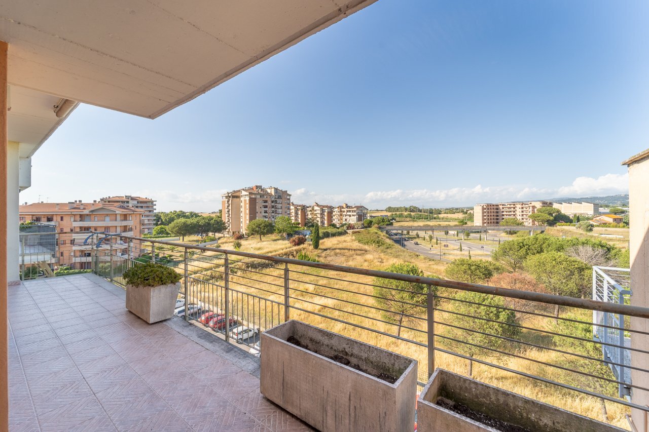 54 - Appartamento Viale delle Arti 13, Pomezia - foto 3