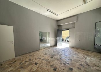 5 - Commercial Premises Via Roma 464, Pomigliano d'Arco - photo 1