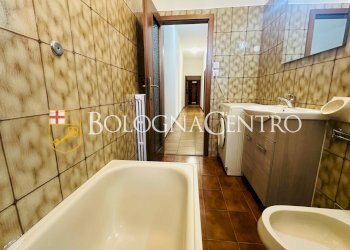 Porzione di casa Bologna (zona Toscana) - foto 13