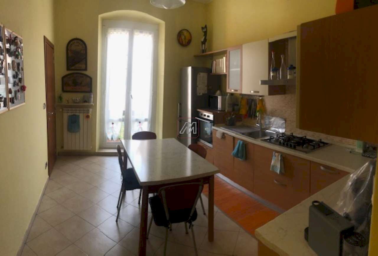 Trilocale Genova (zona Sestri Ponente) - foto 3