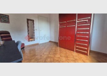 Four-room apartment piazza avis, 5, Pinerolo - photo 12