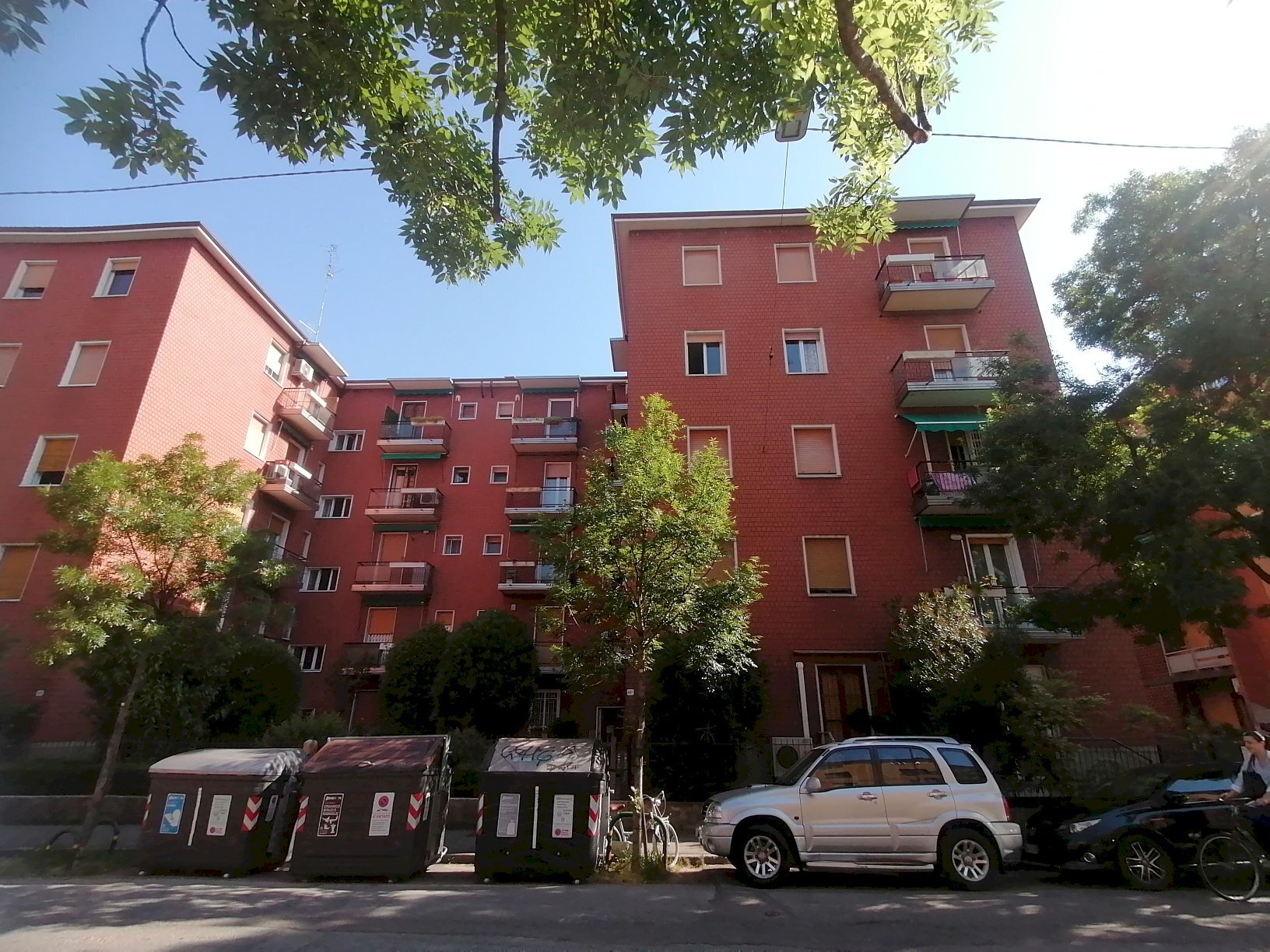 Trilocale Via Leandro Alberti, 66/2, Bologna (zona Savena) - foto 1