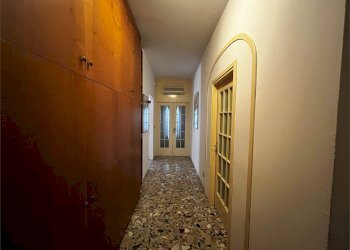 One-room apartment - Via Zenatello, 2, Verona (neighborhood Ponte Crencano) - photo 4