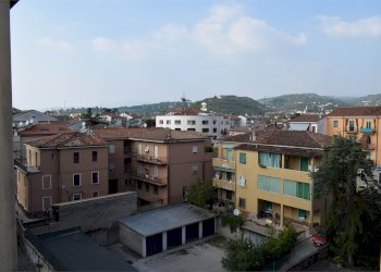 One-room apartment - Via Zenatello, 2, Verona (neighborhood Ponte Crencano) - photo 11