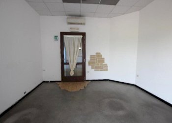 Capannone Calderara di Reno - foto 12