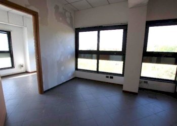 Capannone Calderara di Reno - foto 17