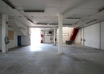 Capannone Calderara di Reno - foto 30