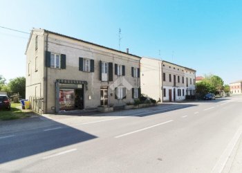 Independent house Via Bondenese, Cento - photo 1