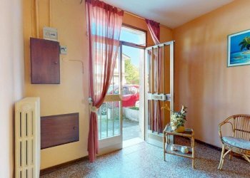 Independent house Via Bondenese, Cento - photo 3