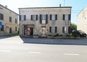 Independent house Via Bondenese, Cento - photo 41