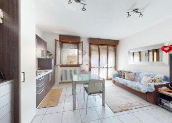 Appartamento Corso Guercino, Cento - foto 2