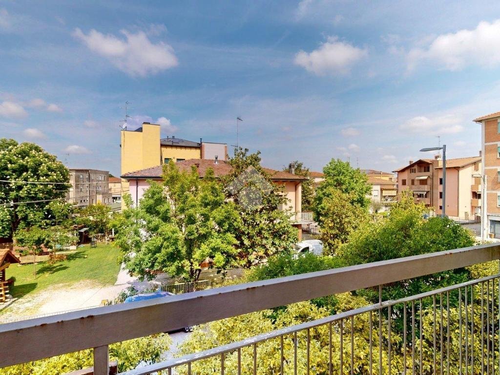 Four-room apartment Via Piave, Cento - photo 2