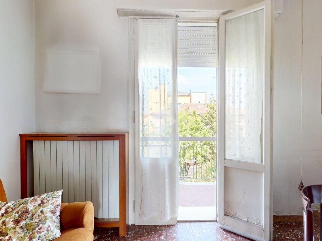 Four-room apartment Via Piave, Cento - photo 3