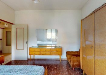 Four-room apartment Via Piave, Cento - photo 17
