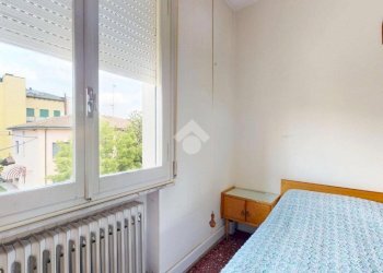 Four-room apartment Via Piave, Cento - photo 19