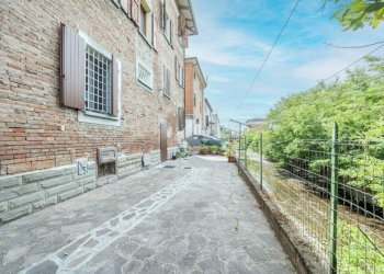 Four-room apartment Via Marzaglia, Formigine - photo 28