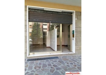 Negozio Bologna (zona Battindarno) - foto 2