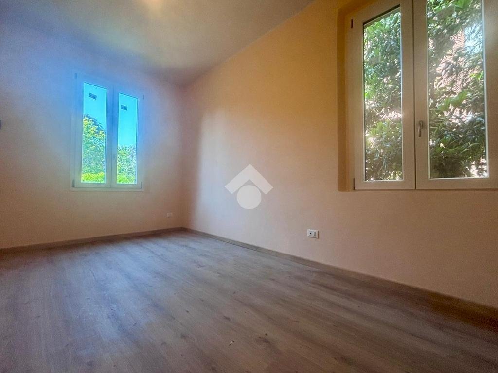 Two-room apartment Via Pietro Saccani, Reggio nell'Emilia - photo 1