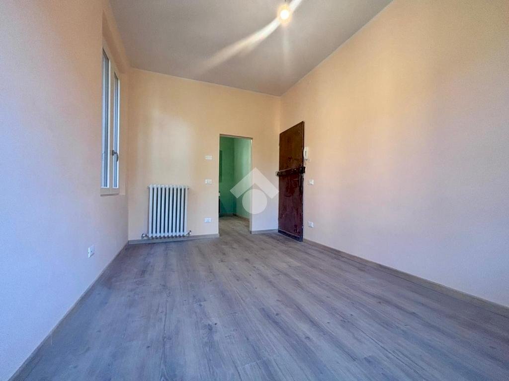 Two-room apartment Via Pietro Saccani, Reggio nell'Emilia - photo 3