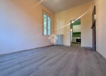 Bilocale Via Pietro Saccani, Reggio nell'Emilia - foto 2