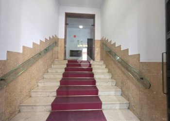 Two-room apartment Via Alessandro Manzoni, Torino (neighborhood Quadrilatero Romano) - photo 6