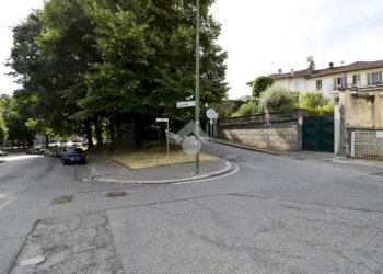 Parking space Via Chiaro Davanzati, Torino (neighborhood Borgo Po) - photo 10