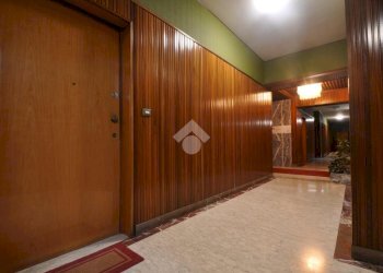 One-room apartment Via Tommaso Grossi, Torino (neighborhood San Salvario) - photo 28
