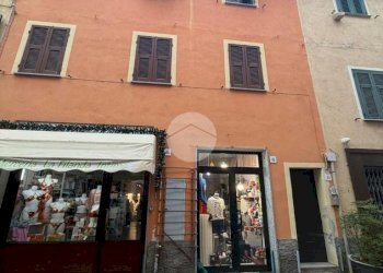 Three-room apartment Via Garibaldi, Carcare - photo 13