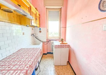 Three-room apartment Via Genova, Alessandria - photo 12