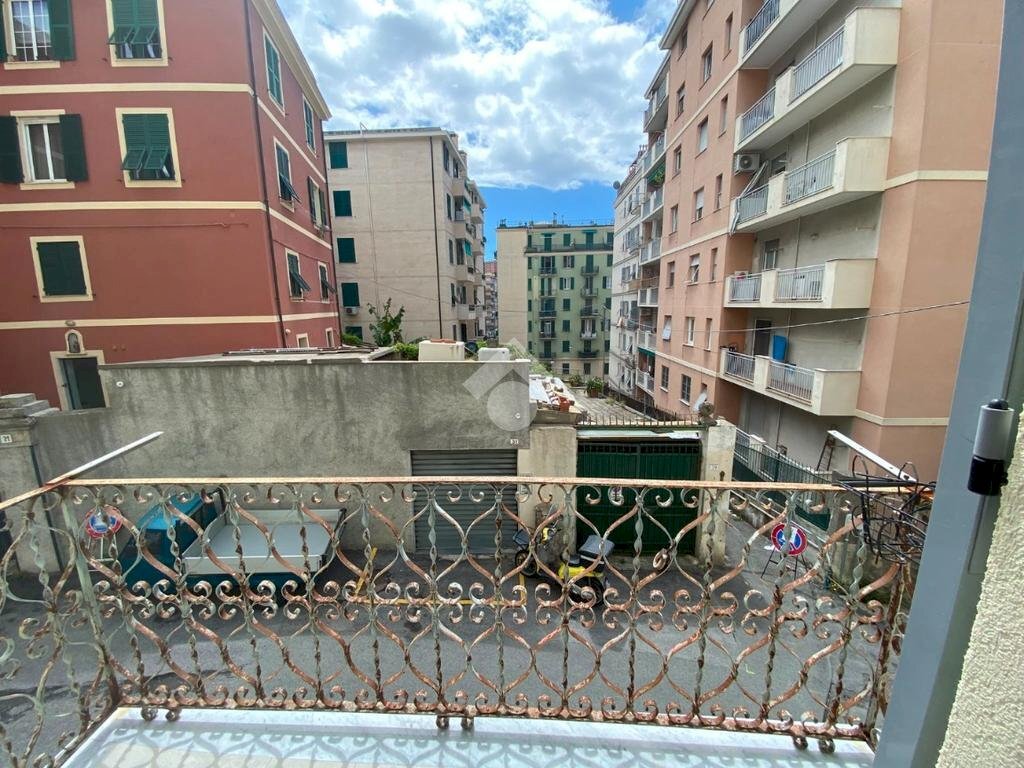 Apartment Via Giuseppe Piantelli, Genova (neighborhood Marassi) - photo 1